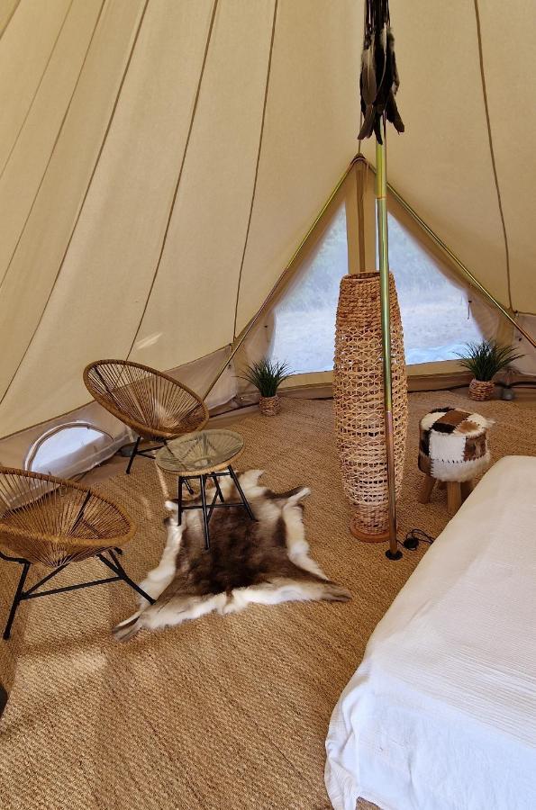 Tente Lodge Type Tipi A 1H De Nice Voie Lactee Bezaudun-les-Alpes 外观 照片